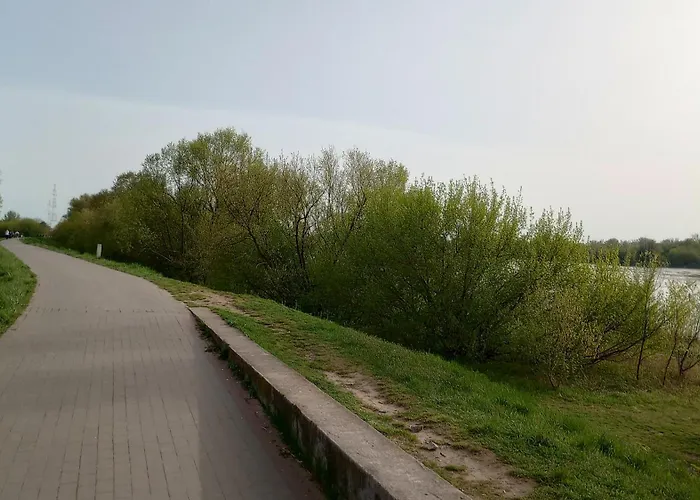 Odkryta Warszawa! - Prywatne Mieszkanie, Samodzielne Zameldowanie, Private Studio Balcony, Free Wifi, Smart Tv 55\